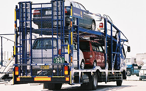 陸送 登録 自宅 納車